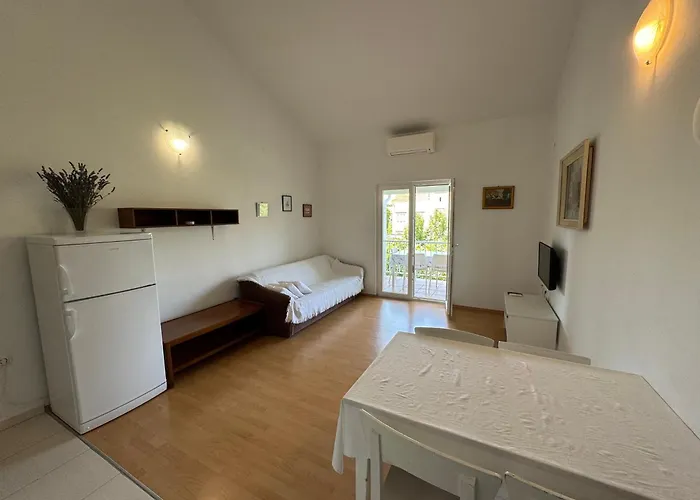 Apartment Palit 16356b Mundanije